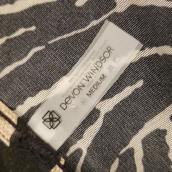 💕DEVON WINDSOR💕 Gemma Dress ~ Zebra Print Medium M - Picture 13 of 13